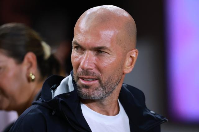 1708605571953067774.jpg Zinedine-Zidane.jpg